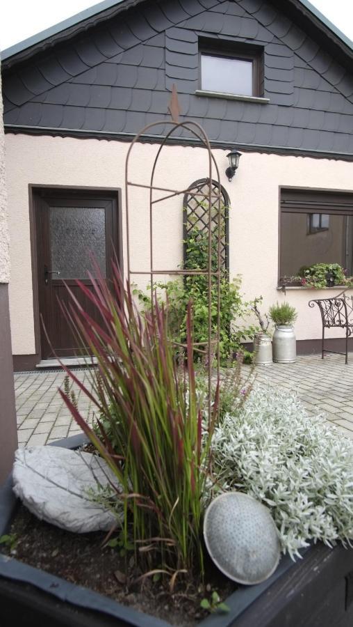 Ferienwohnung Lieblingsplatz by Julia&Tom Kesselsdorf Exterior foto