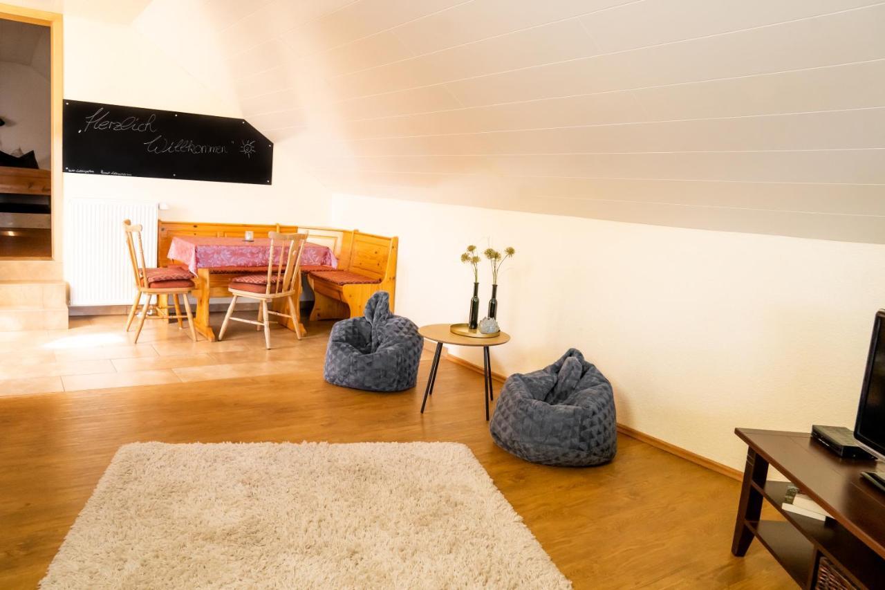 Ferienwohnung Lieblingsplatz by Julia&Tom Kesselsdorf Exterior foto